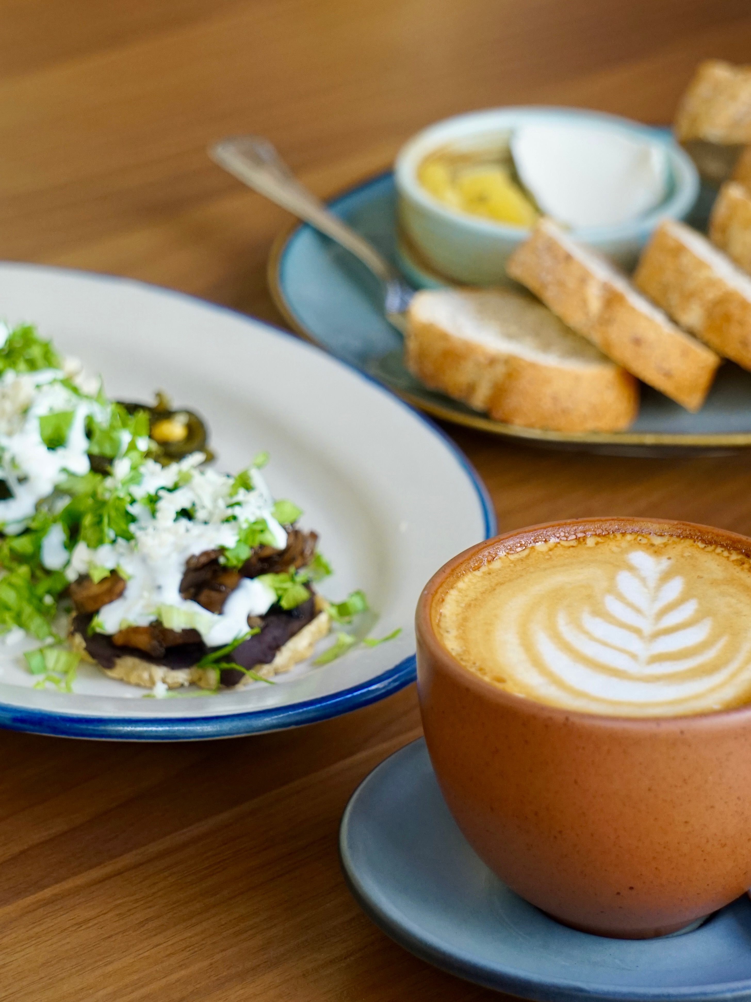 Amapola Brunch & Beer Garden